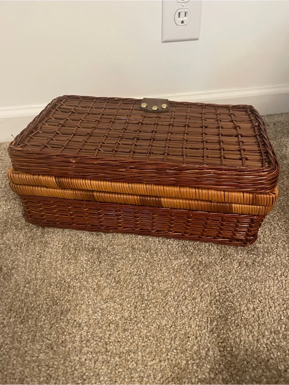 Woven Rattan Storage Basket with Handle - Brown picnic basket 13.5 L X 8 W X 5 H